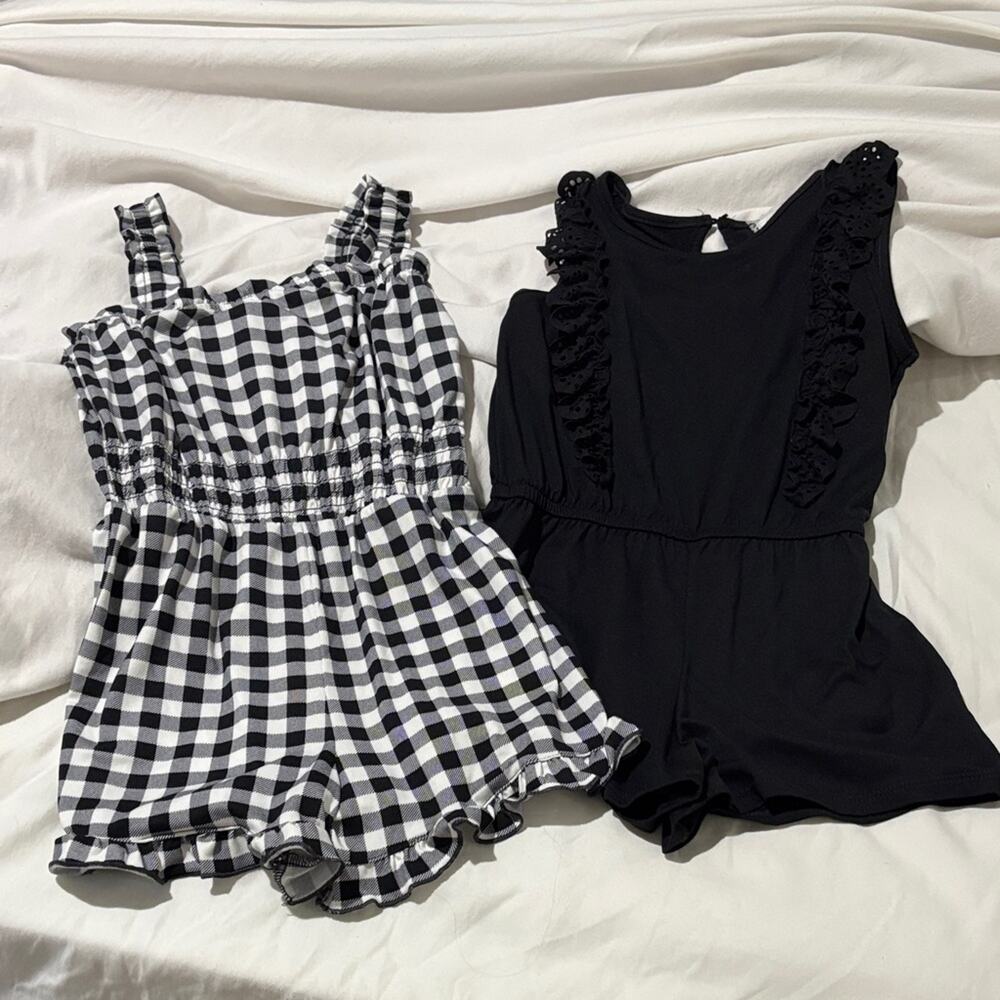 Btween 8 set of 2 rompers shorts Kids Black white Checkered and black worn once